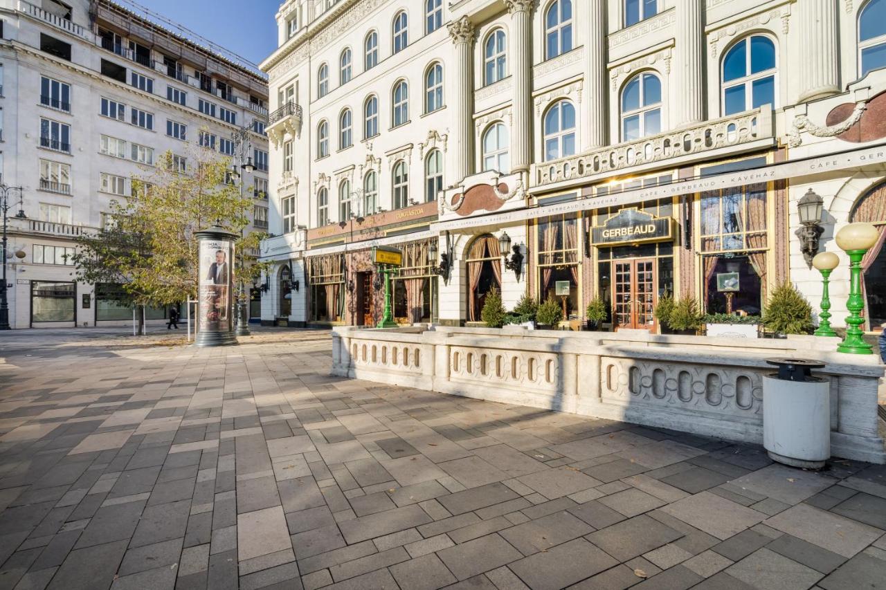 Bpr Waldorf Wooden Home, Budapest